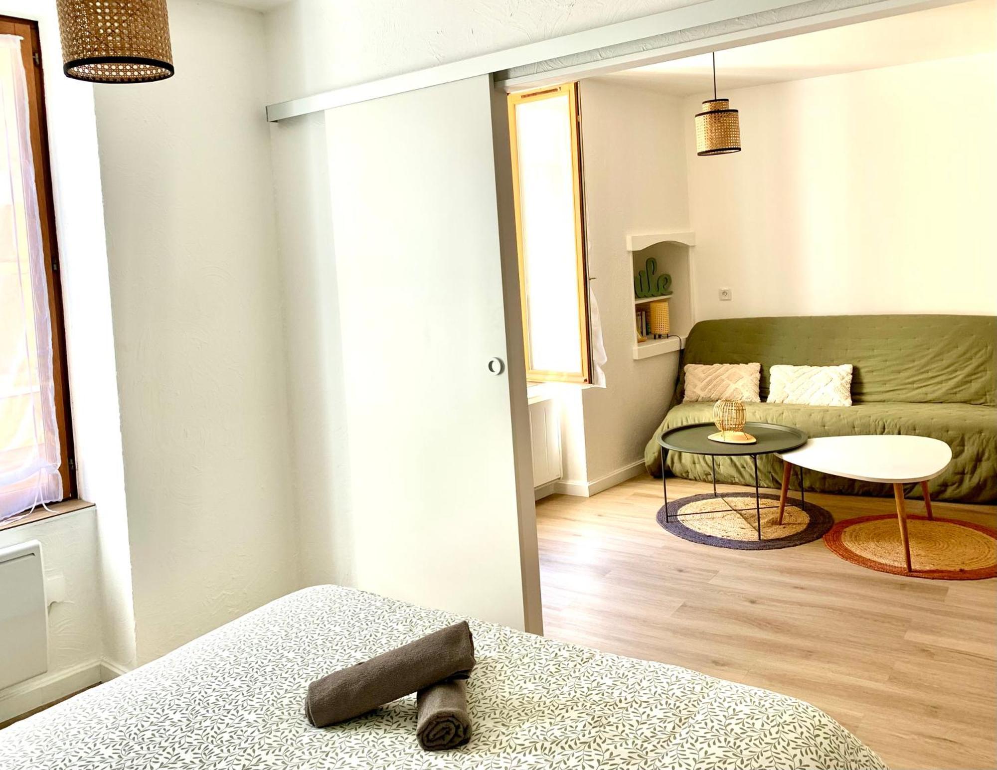 Au Coeur De - Lyon A 20mn Apartment